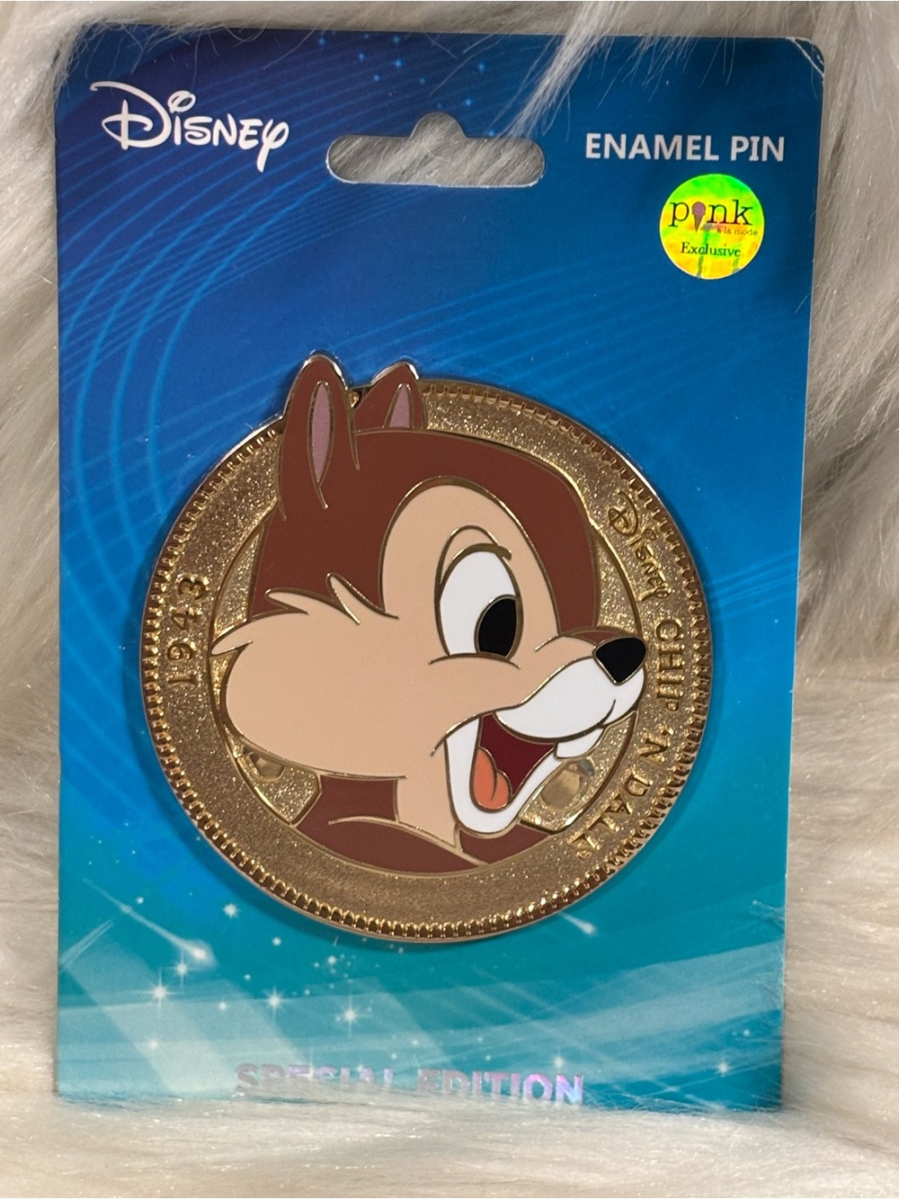 Disney PALM Chip Coin Pin - Pink A la Mode Wave 7 - LE 300 Disney Pin